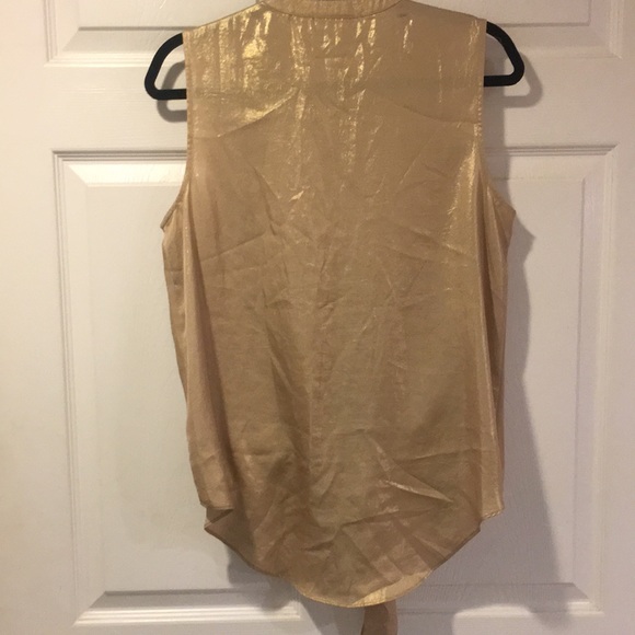 Chico’s Sleeveless button down top - Picture 3 of 6